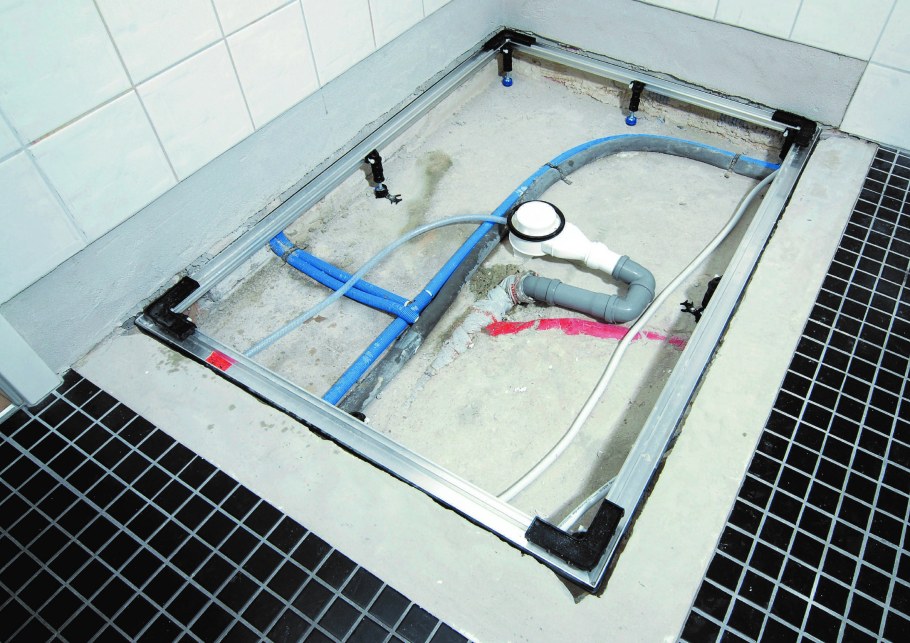 Душевых поддонов (стяжка с уклоном к трапу)