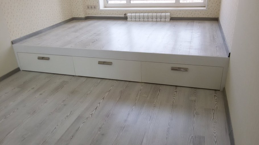 Подиум для матраса с ящиками