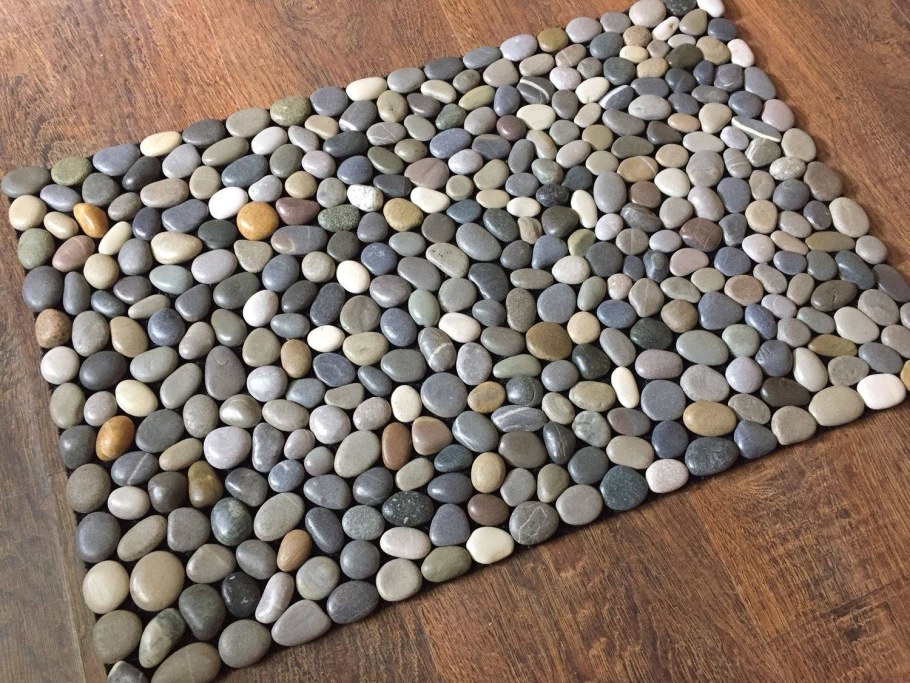 Галька светлая фракция №5 (15-35мм.)