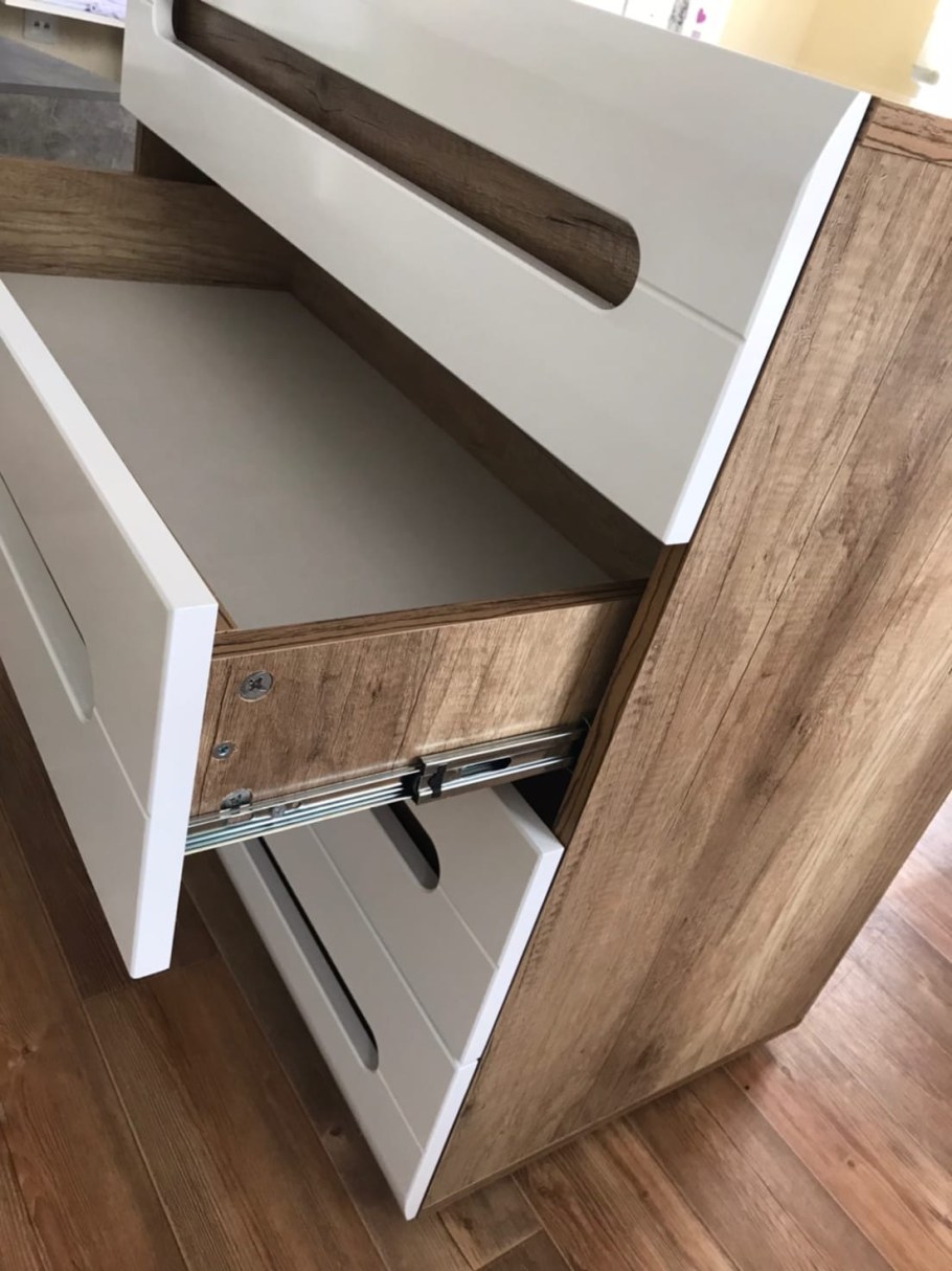 Даймонд Наоми спальня