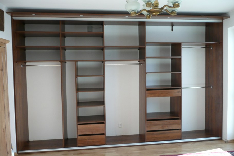 Шкаф-купе 2400х2400х600 4 двери