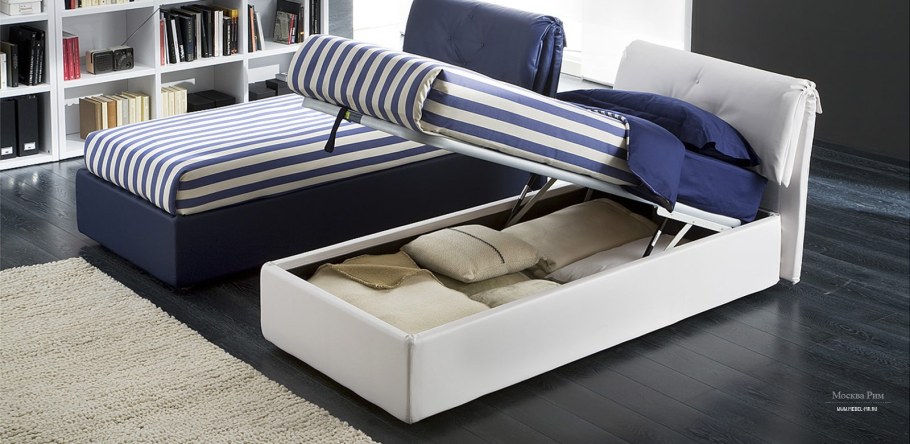 Мягкая кровать для подростка