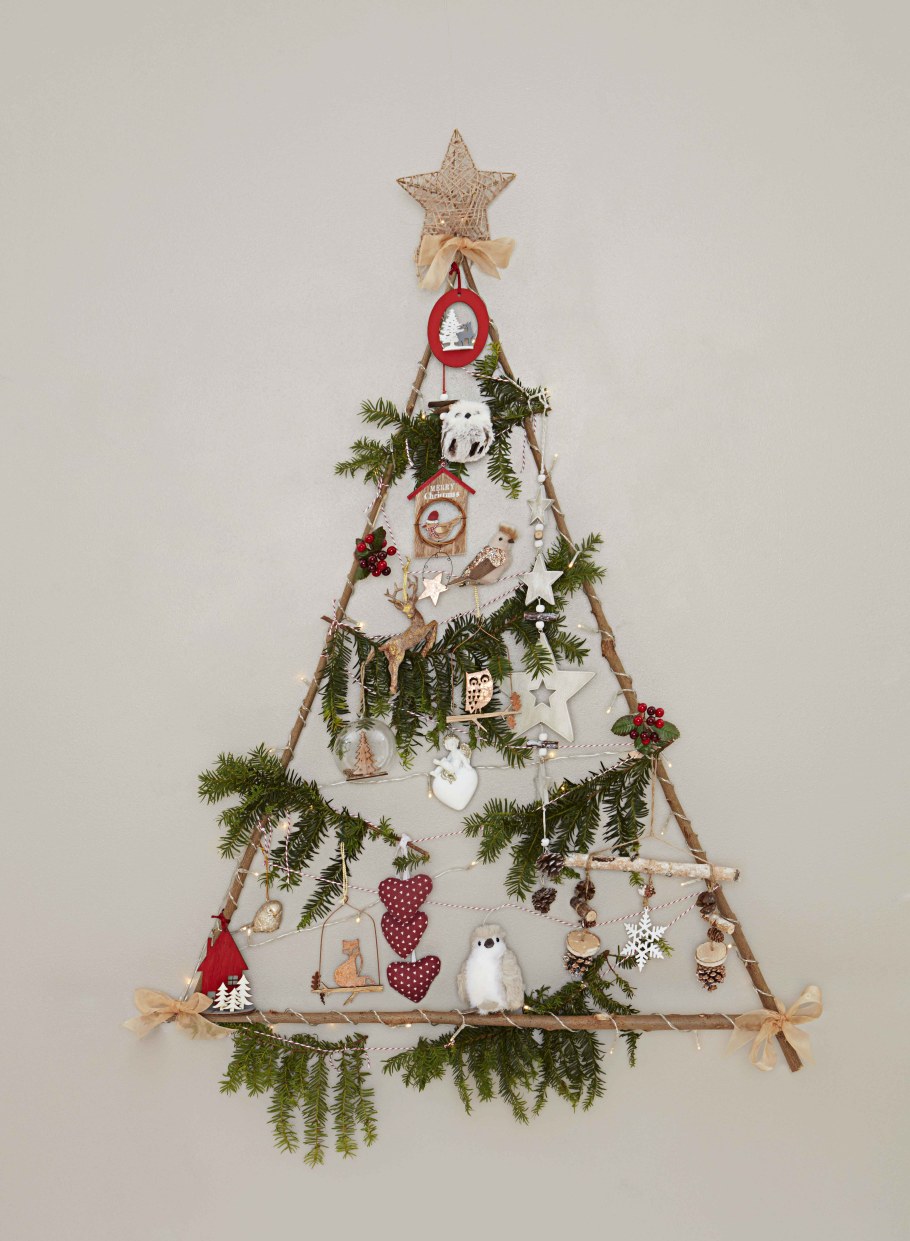 Настенные новогодние елки