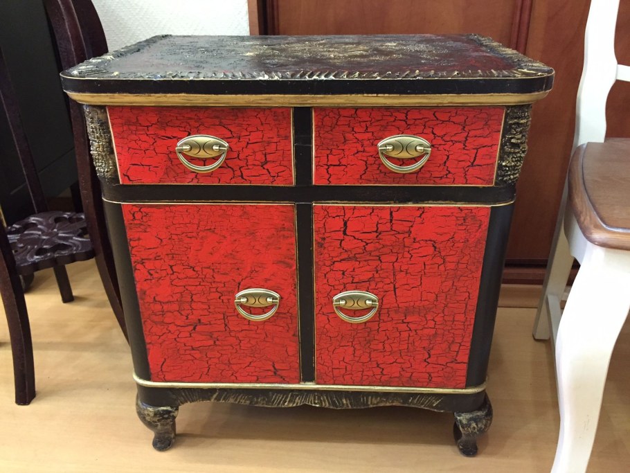 Комод кракелюр