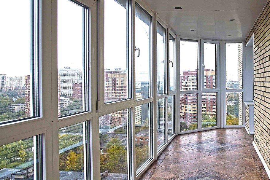 Остекление балконов панорамное остекление