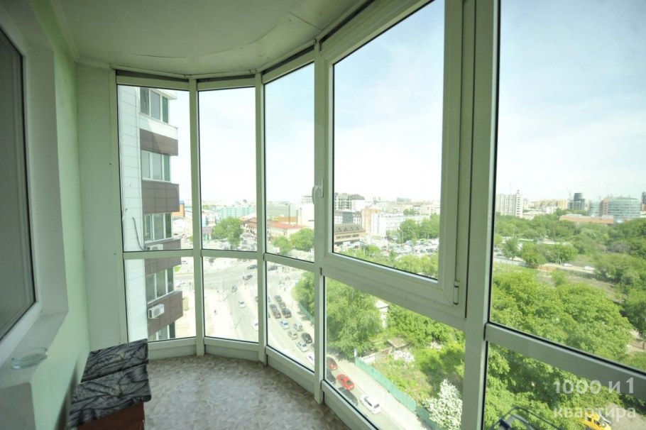 Балкон застекленный до пола