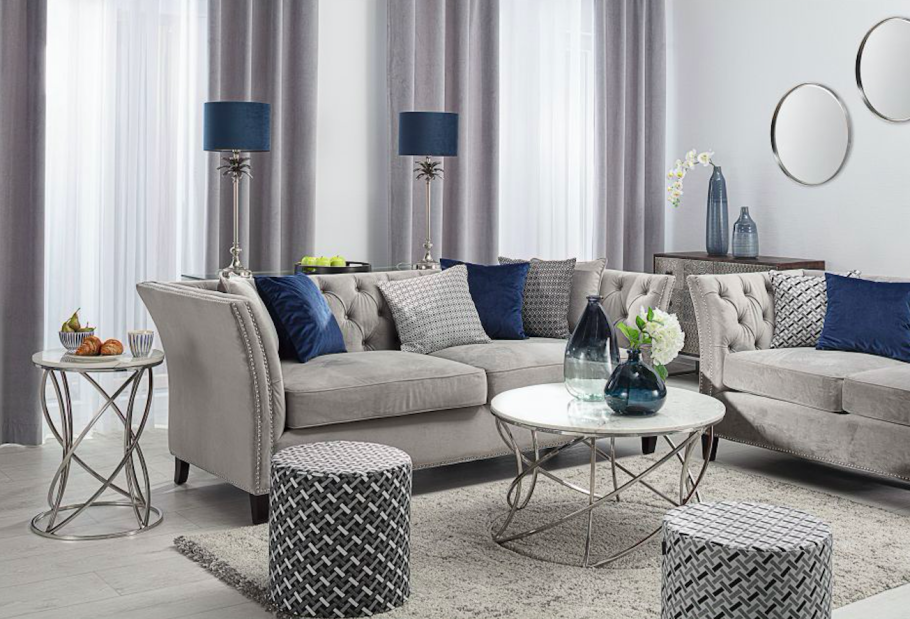 Синие подушки на диван