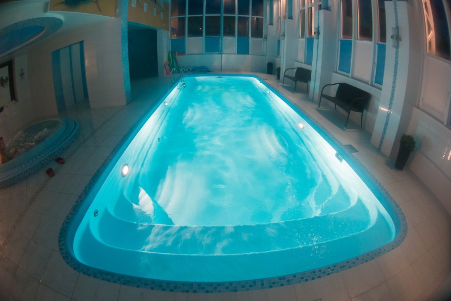 Долина 960 открытый бассейн с подогревом