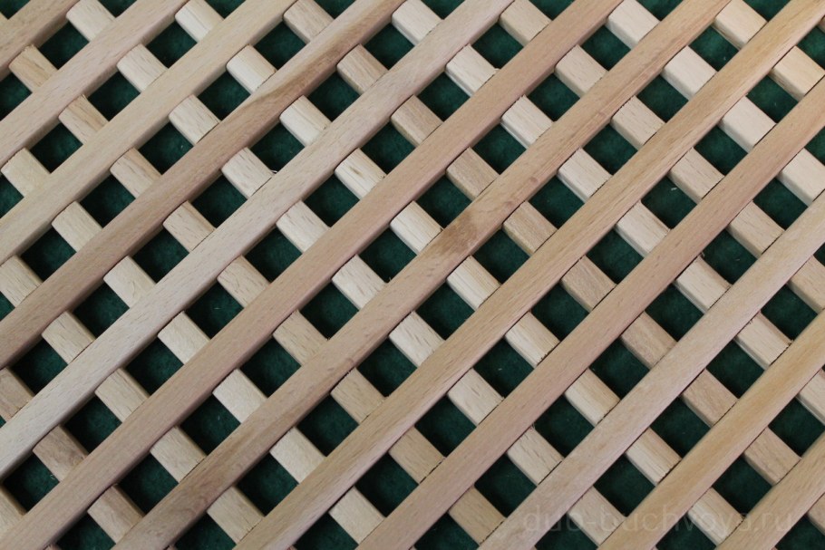 Деревянная решетка