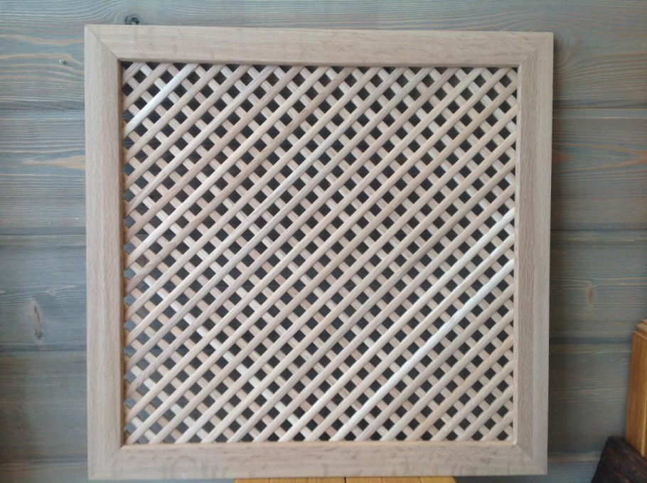 Деревянная решетка для беседки