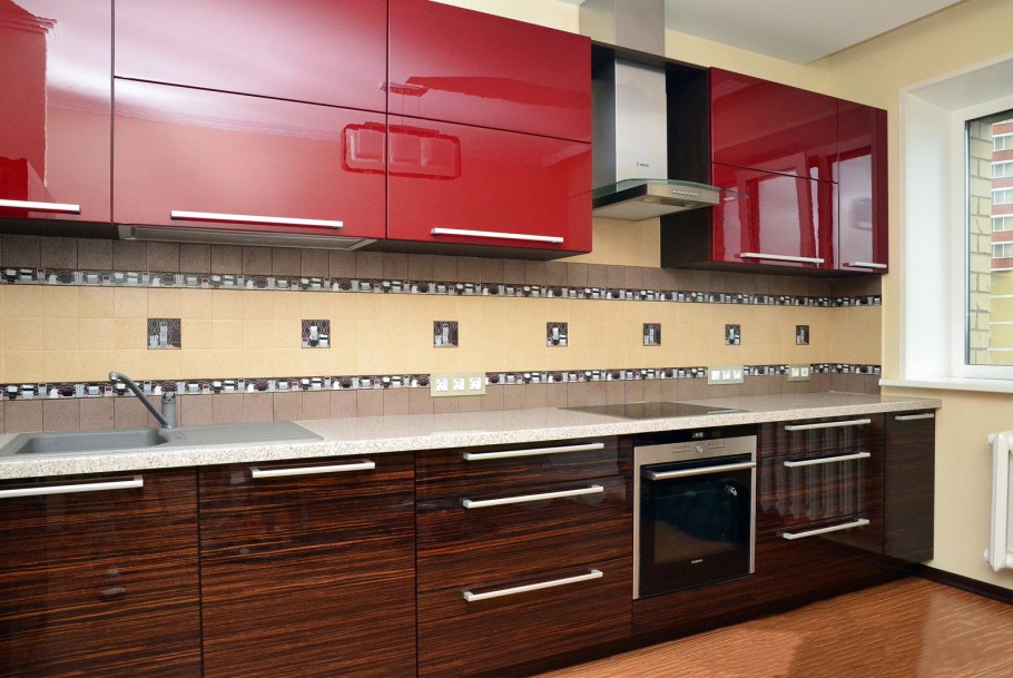 Глянцевые фасады