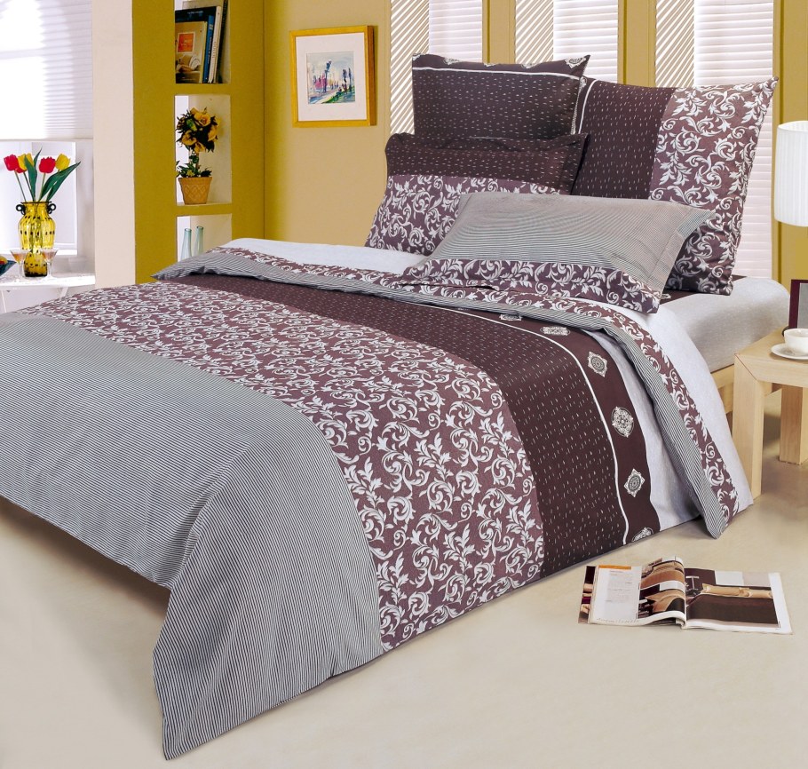 Голубое постельное белье клипарт