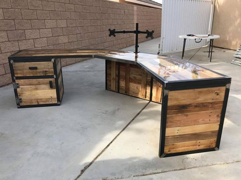 Необычные раскладные столы