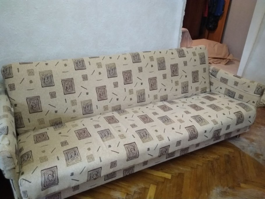 Советский диван книжка