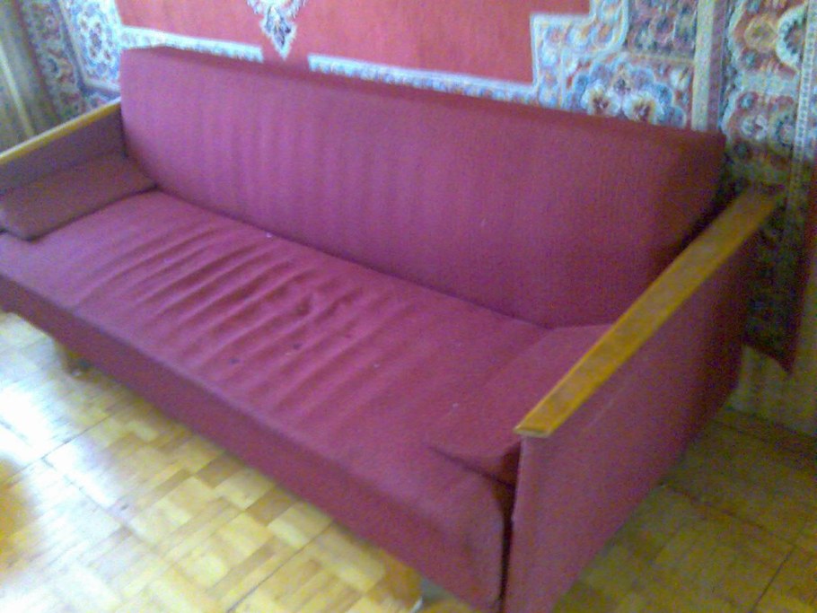 Переделка старого советского дивана-книжки
