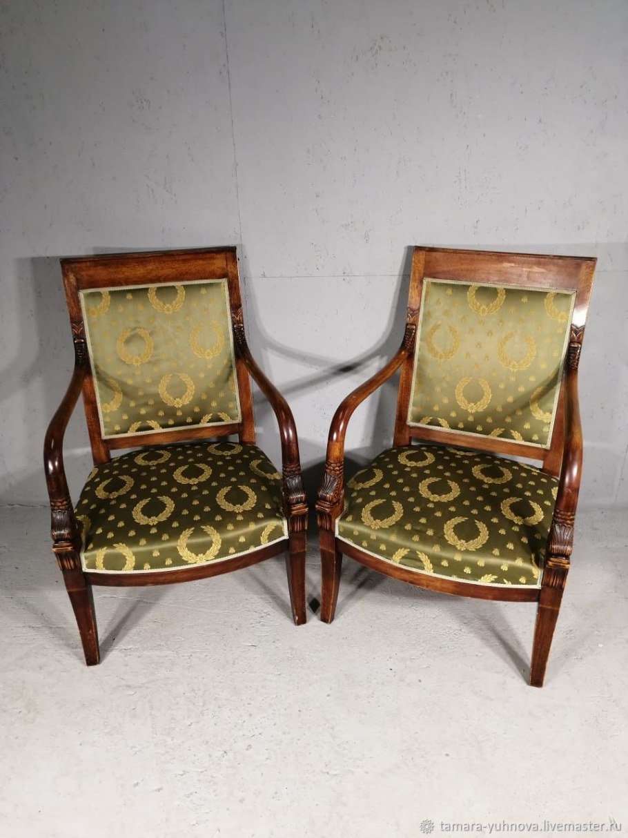 Кресло в стиле арт Ампир