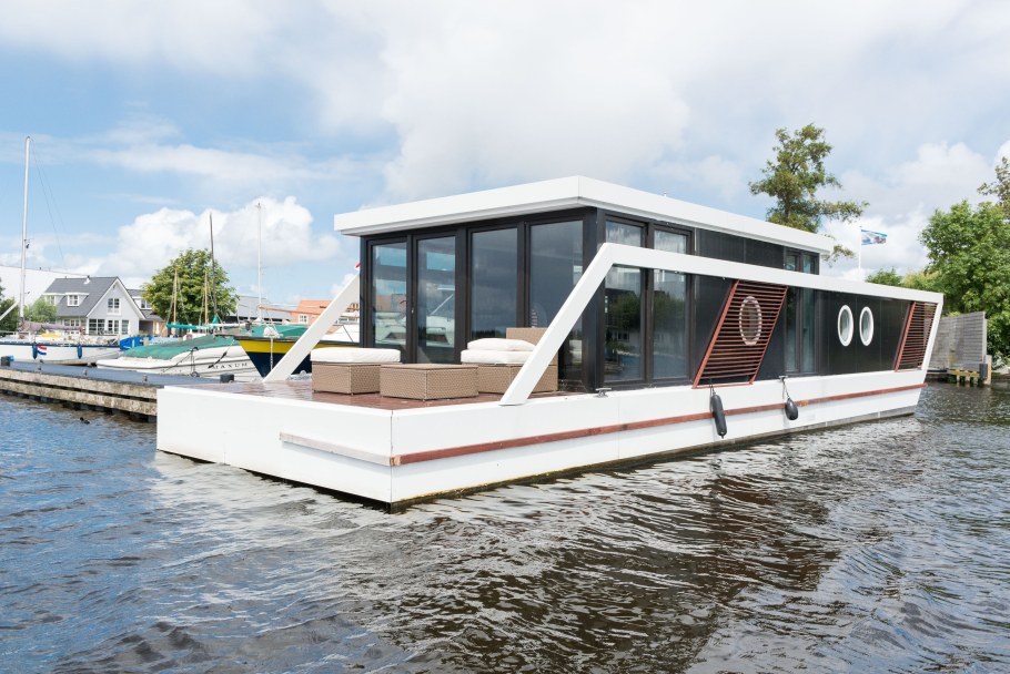 Хаусбот Мачогана