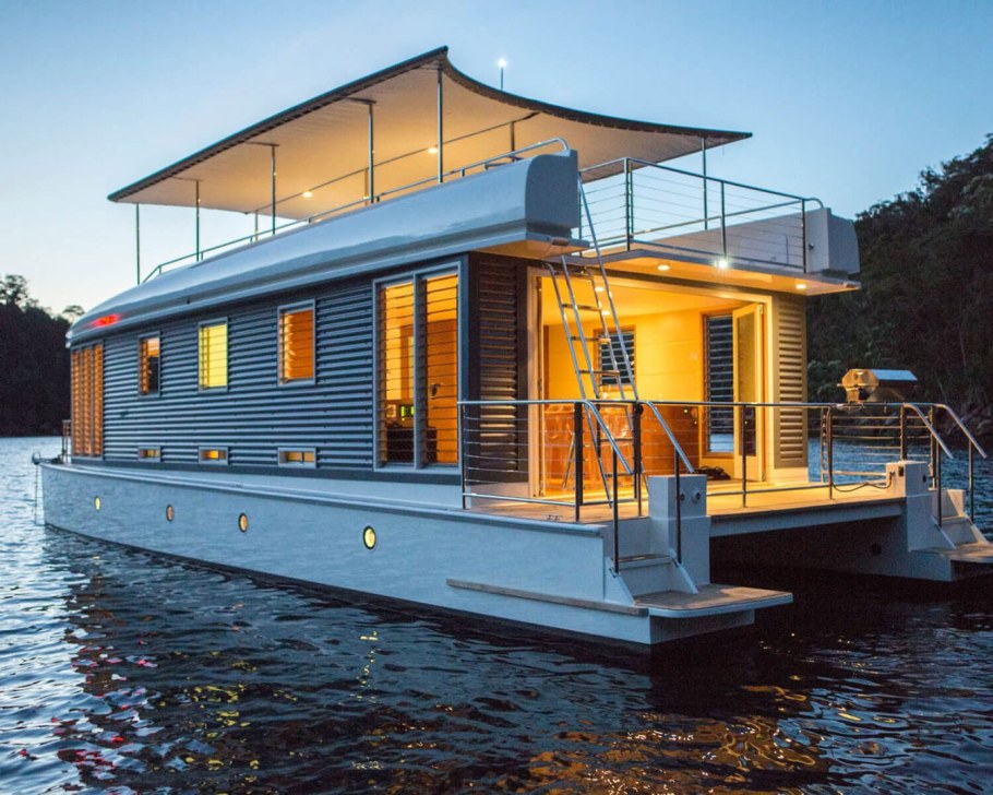 Лодка Хаус хаусбот