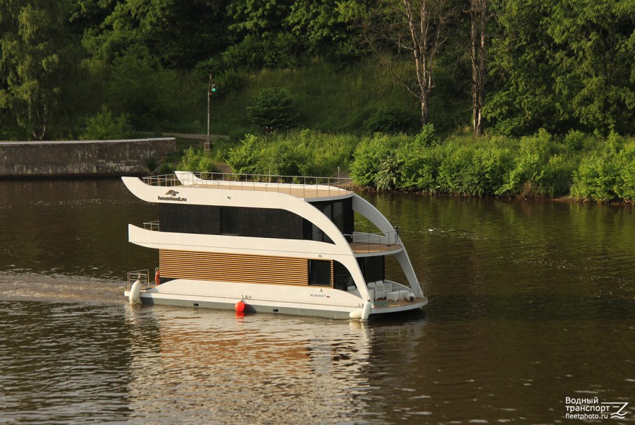 Быстроходная плавдача Эдем