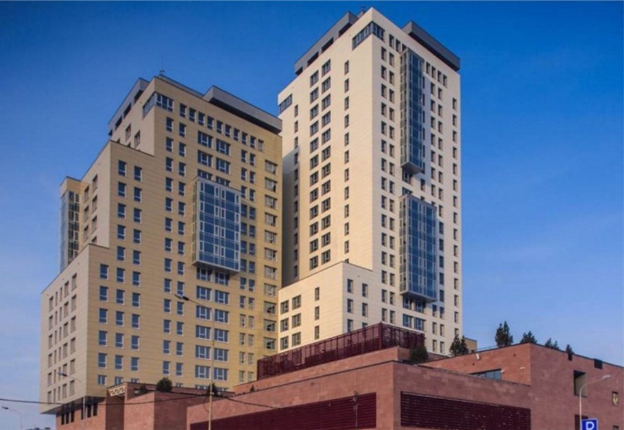 Казань ул Петербургская 64