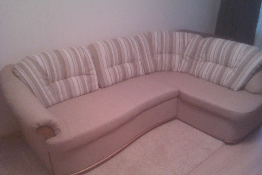 Перетянуть угловой диван