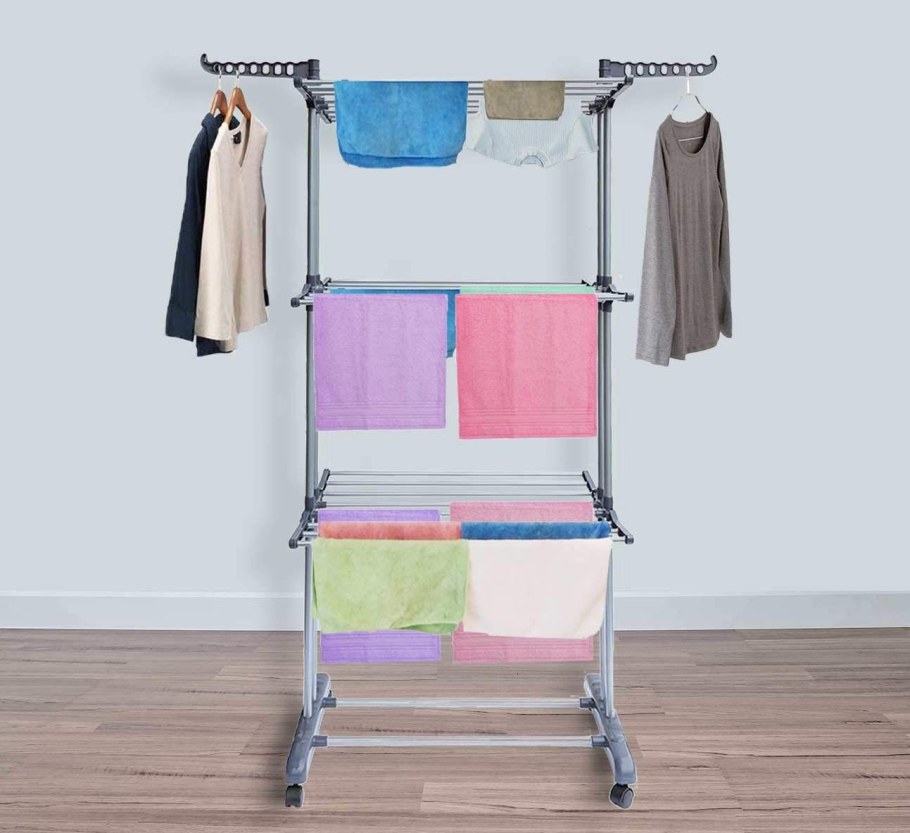 Стойка для одежды