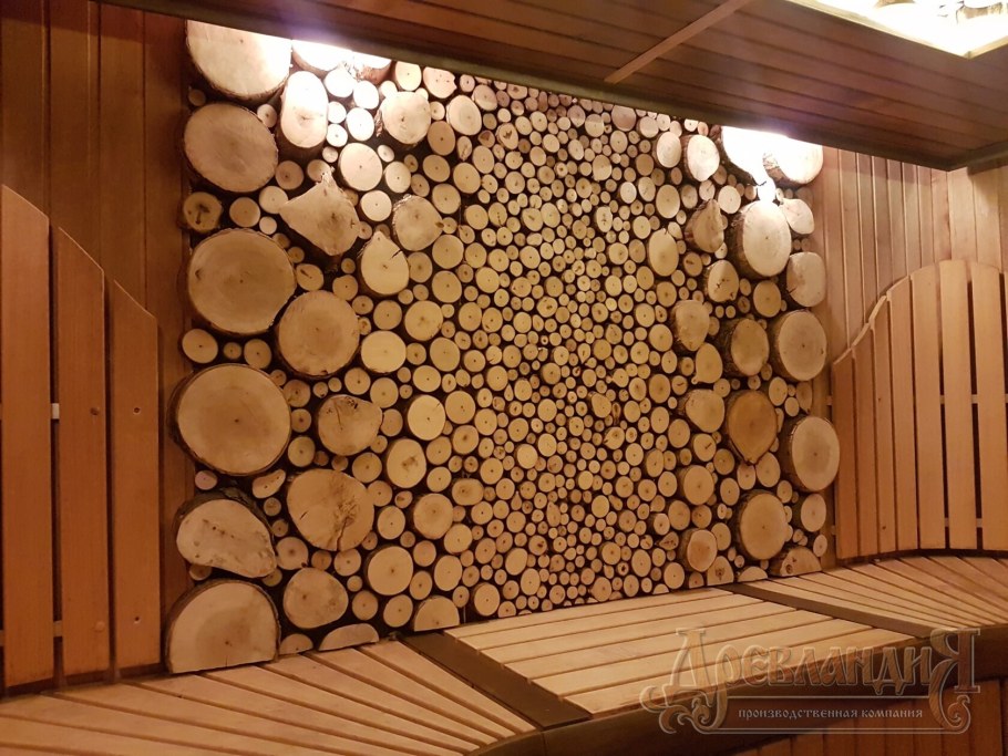 Отделка стен спилами дерева