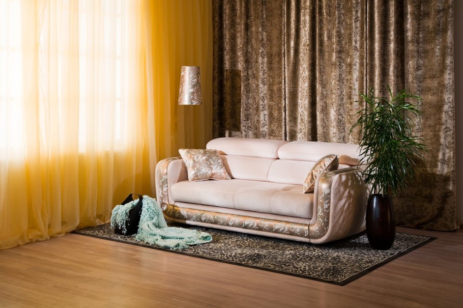 Красивая ткань для дивана