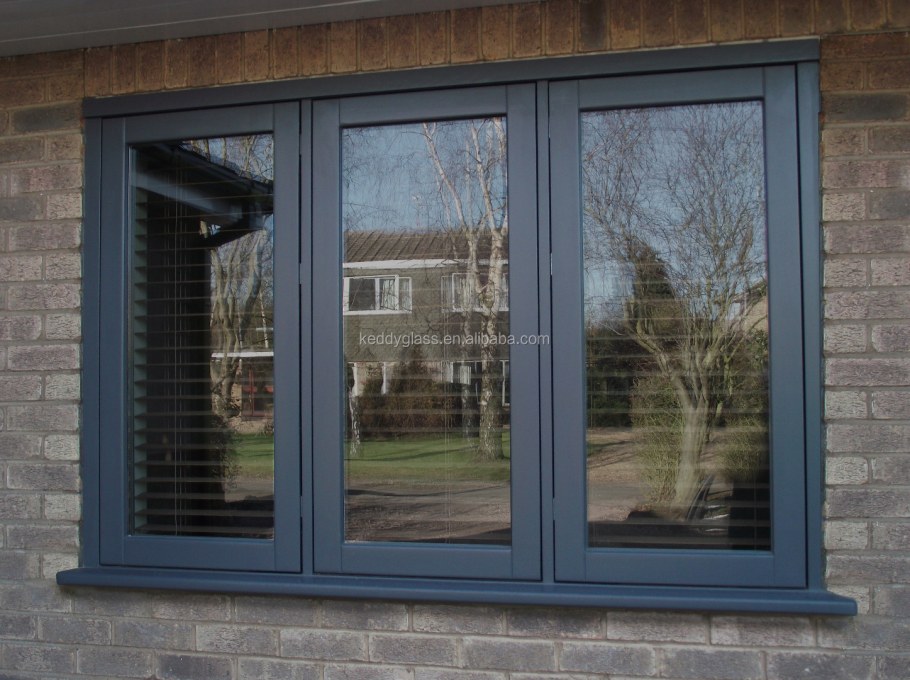 Дверь балконная штульповая Rehau