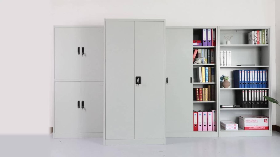 Стильный офисный шкаф