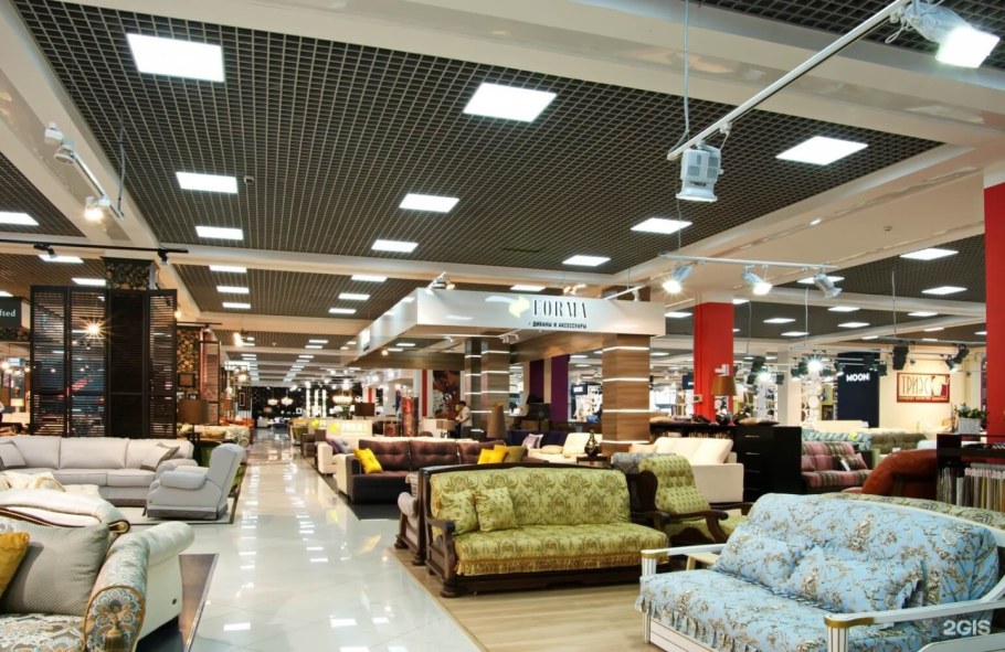 Мебельный магазин