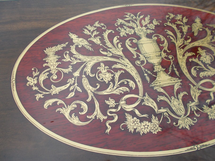 Инкрустация Маркетри