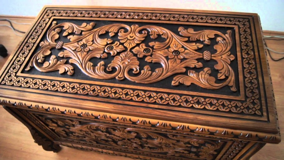 Фигурная резьба по дереву