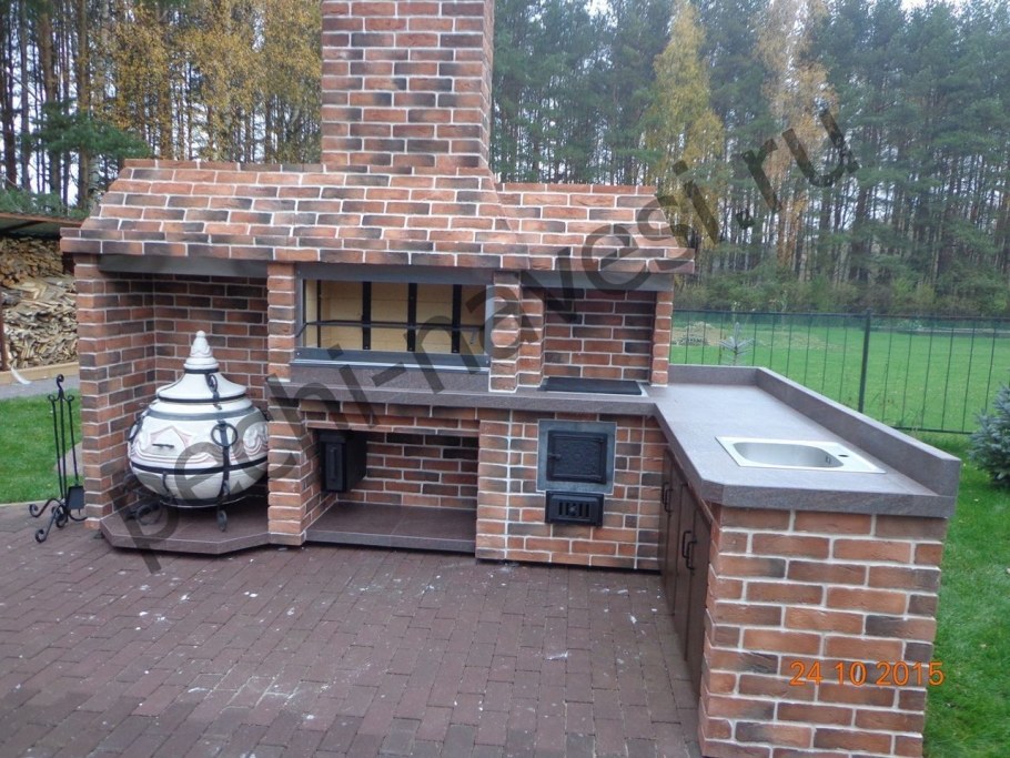 Беседка с помпейской печью и мангалом