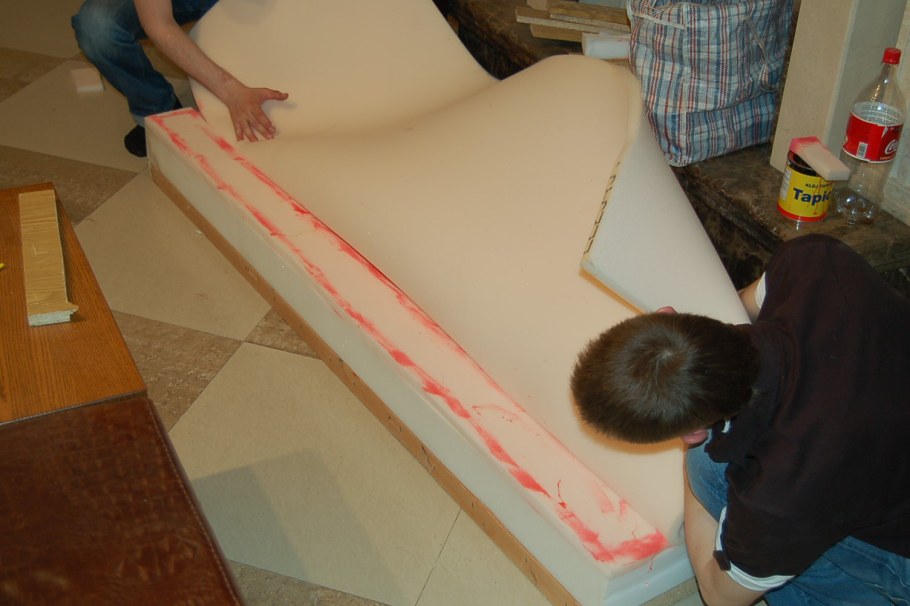 Мебельный степлер для обшивания мебели