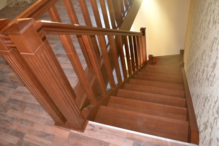 Ступеньки для лестницы на второй этаж