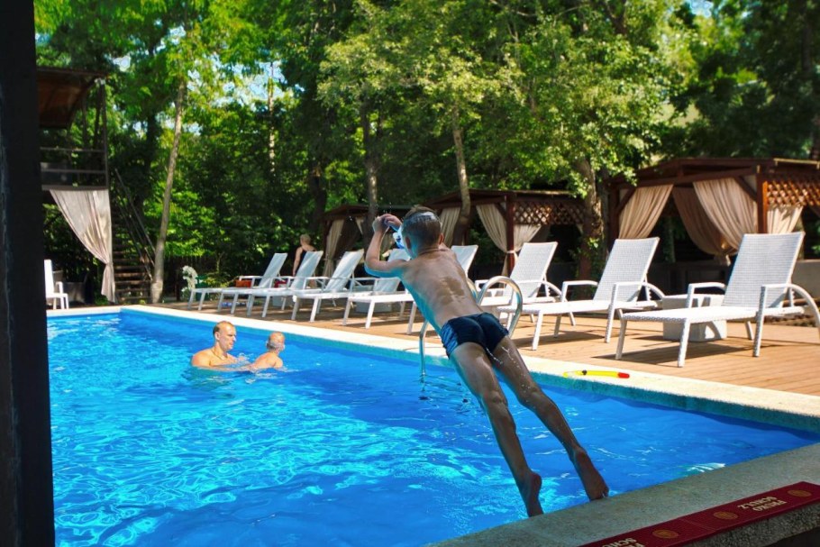 Спорт парк Поляна бассейн