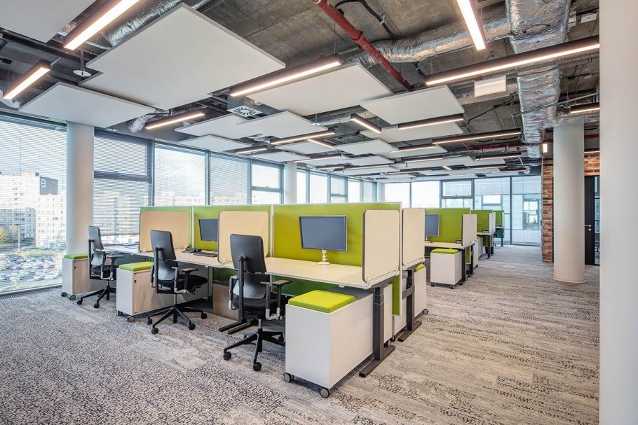Современный офис опен Спейс