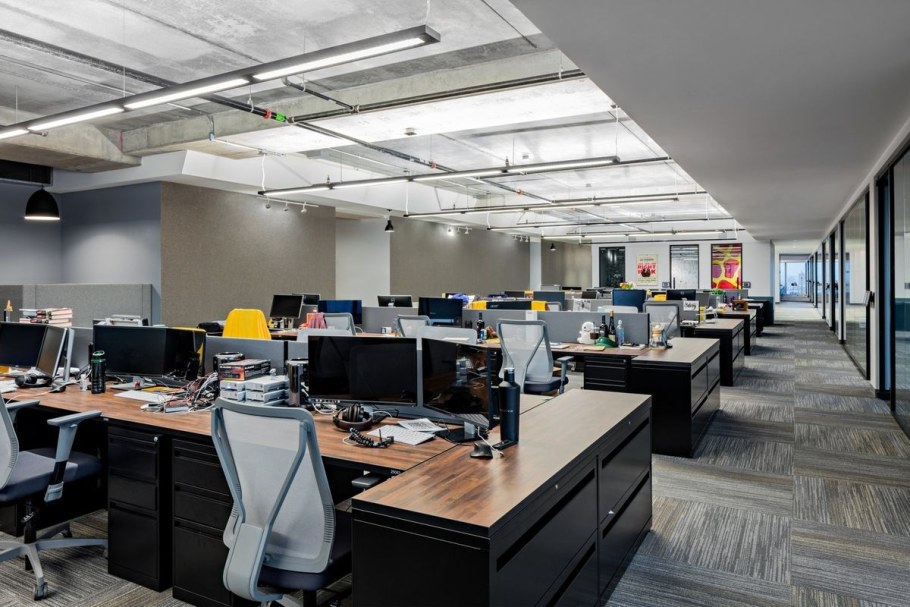 Современный офис опен Спейс