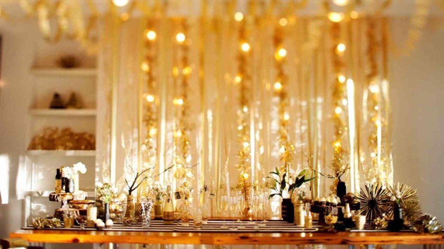 Золотой новогодний декор