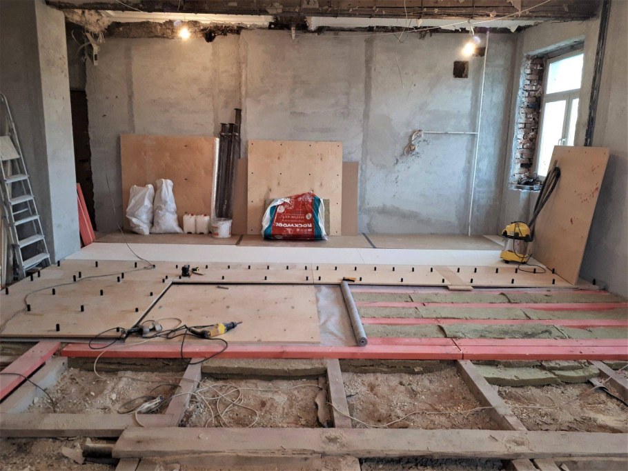 Демонтаж пола сталинка ж.б. перекрытия