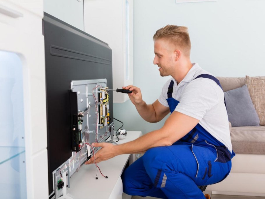 Мастер по ремонту телевизоров