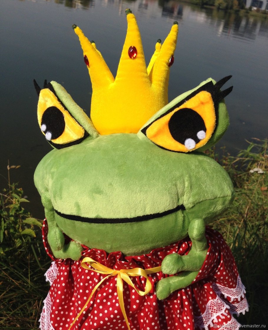 Текстильная лягушка Ларисы Садаковой