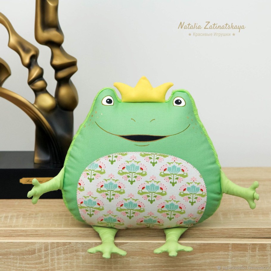 Царевна лягушка из природного материала