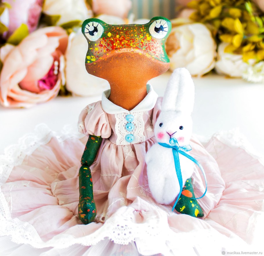 Интерьерные лягушки