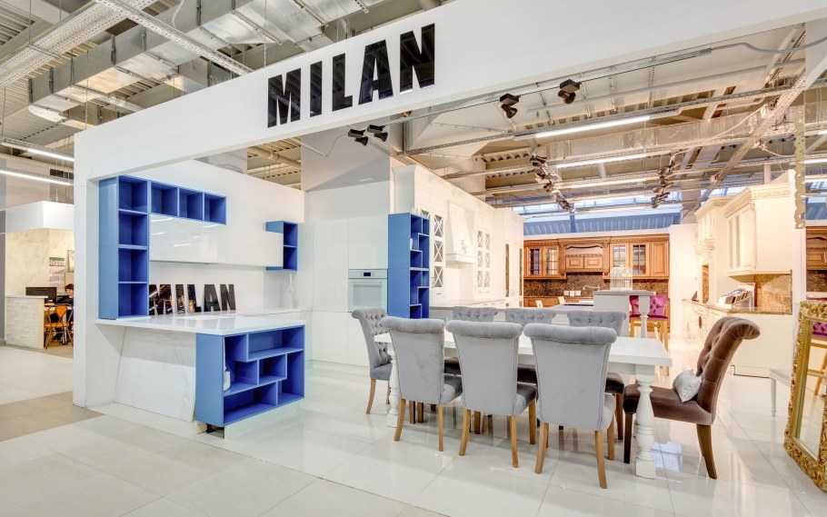 Входные двери в интерьере