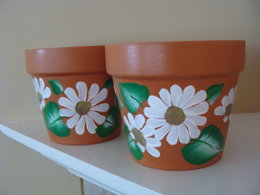 Роспись цветочных горшков акриловыми красками