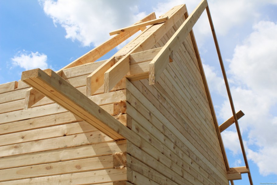 Фронтон здания