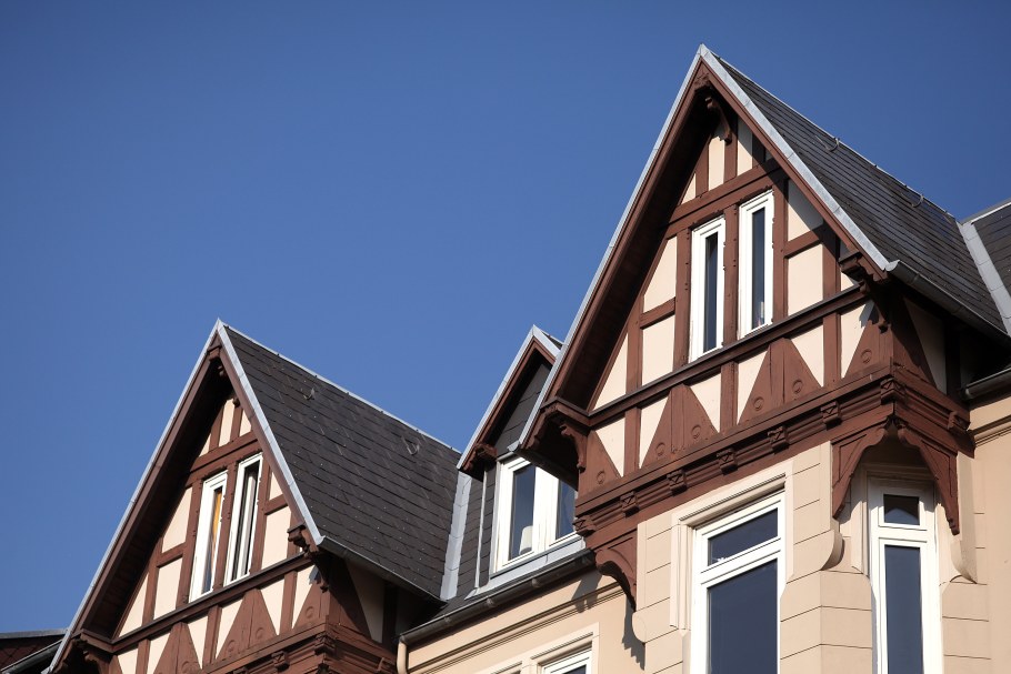 Схема фронтона двухскатной крыши