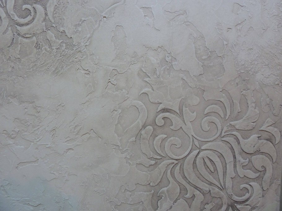 Трафаретная венецианская штукатурка